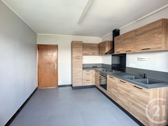 Appartement F4 à louer - 4 pièces - 96.54 m2 - NANCY - 54 - LORRAINE - Century 21 Midon Baudoin Immobilier